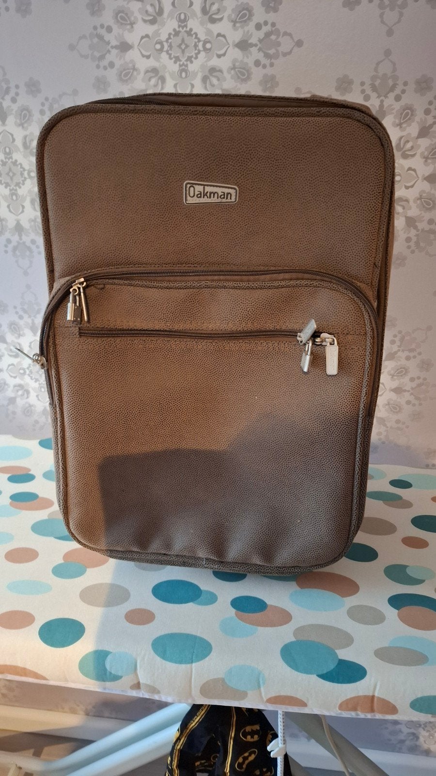 Mooi klein koffertje - 45x32x23 cm, Wieltjes, Overige materialen, Gebruikt, Minder dan 50 cm