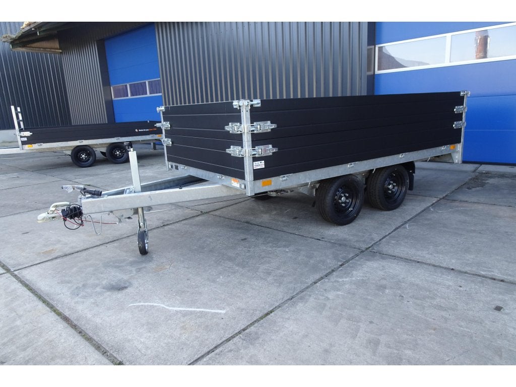 Bij Eemsned een Saris Plateauwagen afm 3 x 170, Nieuw