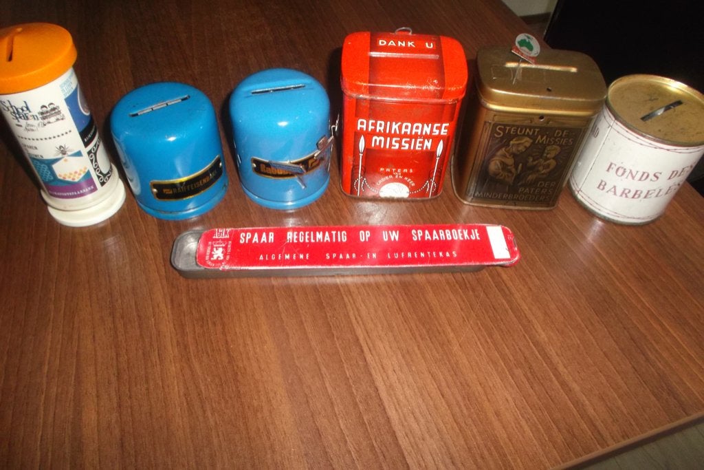Lot oude  metalen spaarpotten ass. !!, Ophalen of Verzenden, Gebruikt, Gebruiksvoorwerp