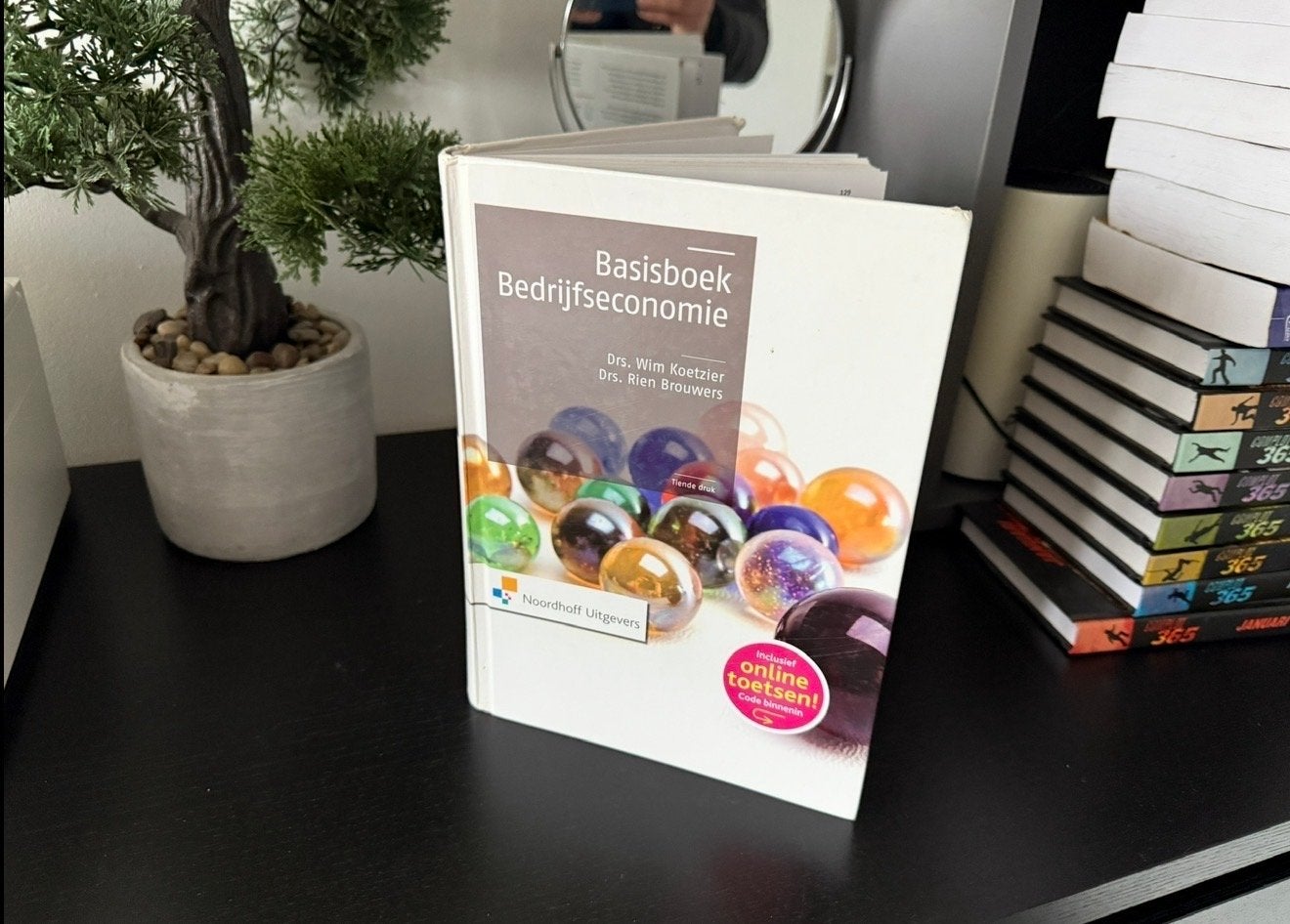 Basisboek Bedrijfseconomie - Wim Koetzier & Rien Brouwers, Ophalen of Verzenden, Gamma, Gelezen, HBO