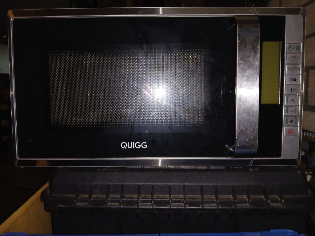 QUIGG MD17104 magnetron, Combimagnetron, Grill, Ophalen of Verzenden, Zo goed als nieuw
