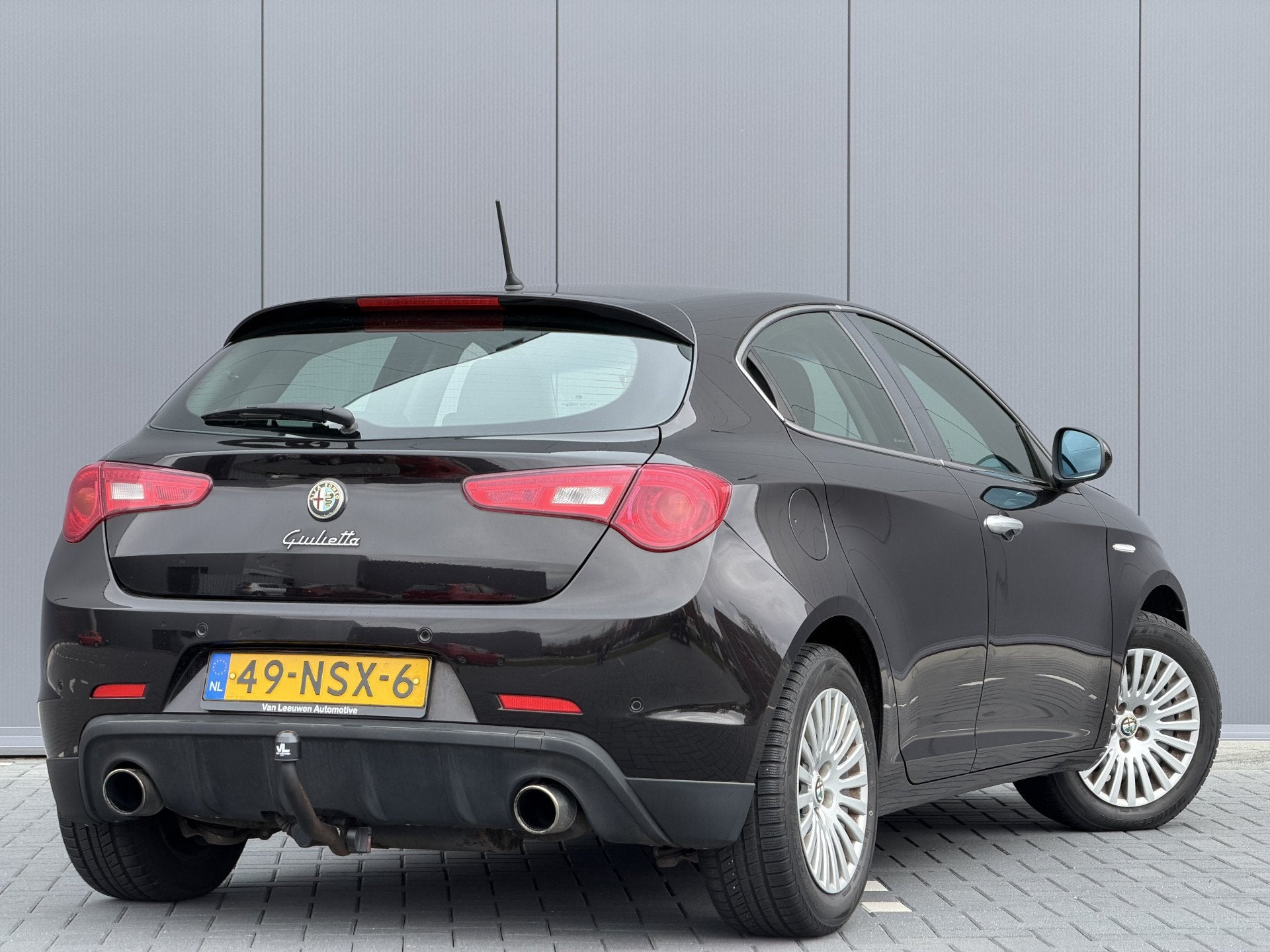 Alfa Romeo Giulietta 1.6 JTDm Distinctive | RIJKLAAR | Trekh, Auto's, Voorwielaandrijving, Euro 5, Stof, Zwart