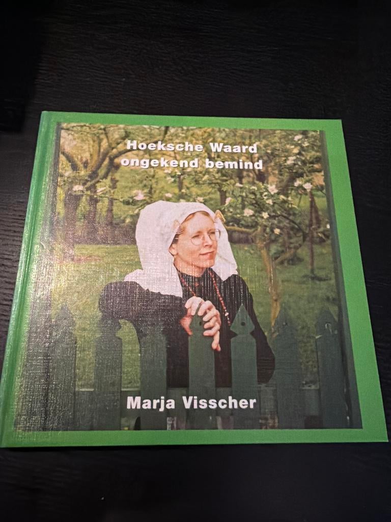 M. Visscher - Hoeksche Waard ongekend bemind, Ophalen of Verzenden, Zo goed als nieuw, M. Visscher