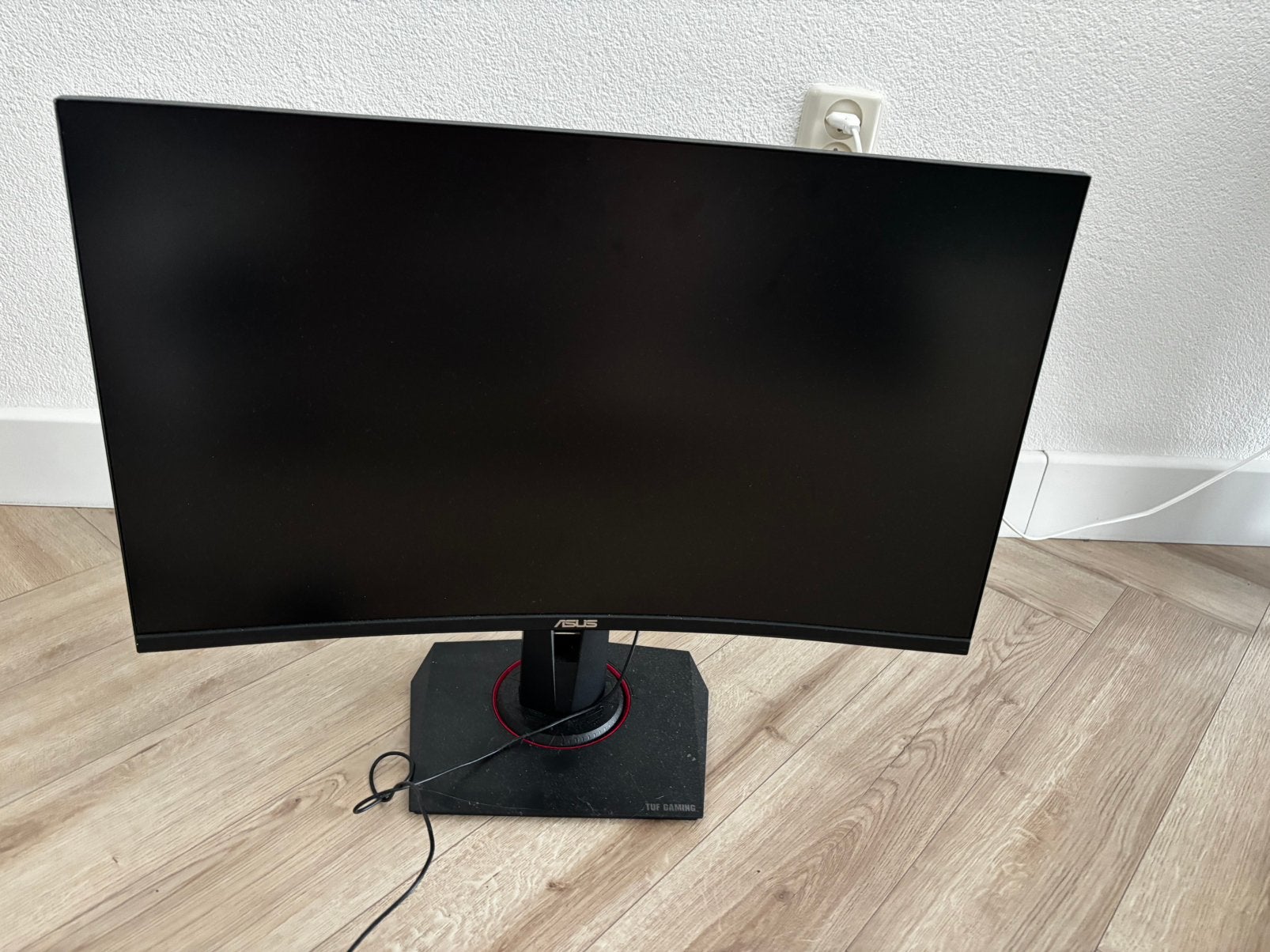 Asus VG27VQ gaming monitor (defect), Computers en Software, Monitoren, Overige typen, Niet werkend, 151 t/m 200 Hz, Hoofdtelefoonaansluiting
