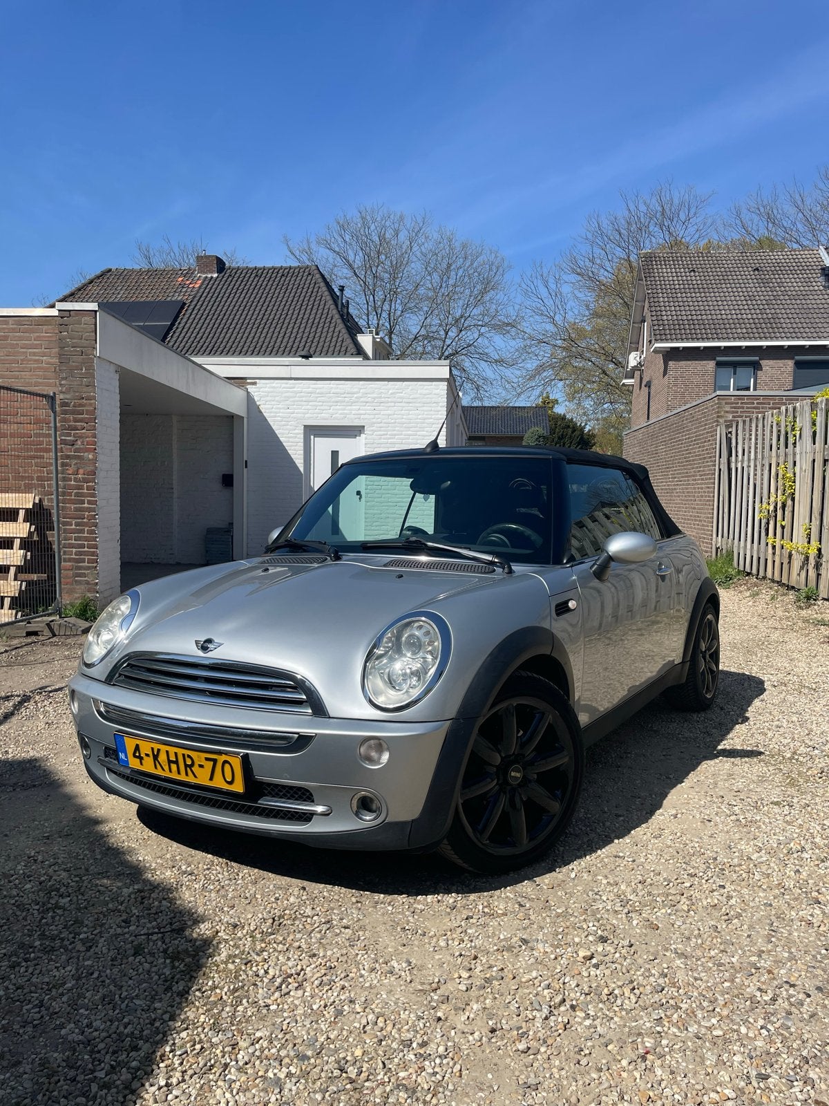 Mini 1.6 16V Cooper Cabrio 2005 Grijs, Auto's, Voorwielaandrijving, Stof, Zwart, 4 cilinders