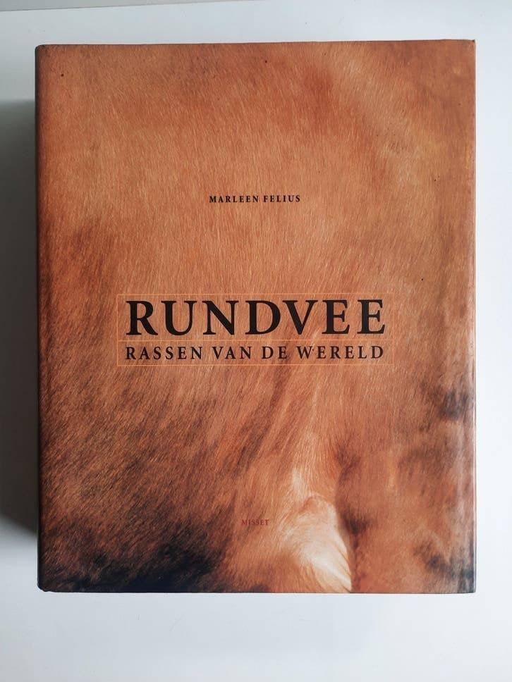 Rundvee , rassen van de wereld . Marleen Felius, Boeken, Ophalen of Verzenden, Gelezen, Vee, Marleen Felius