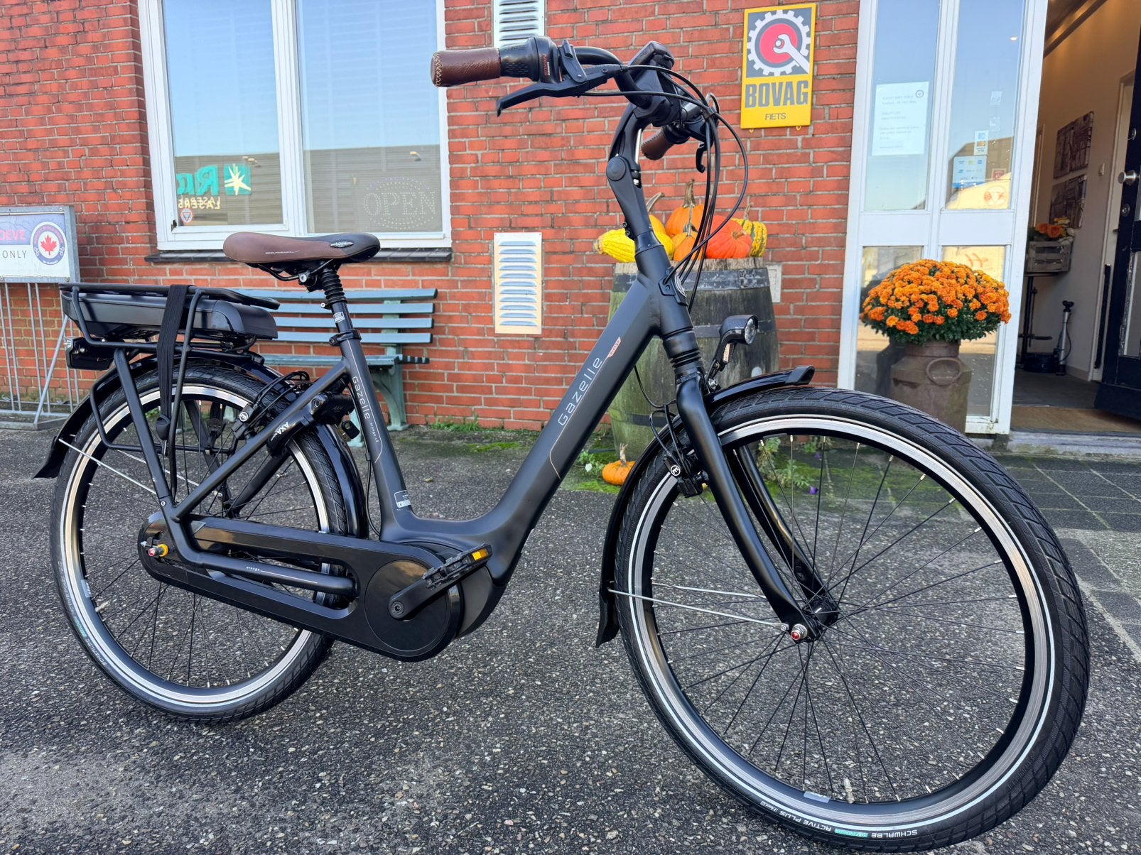 Senioren E Bike…Gazelle Orange C8 Bosch 26 inch, Gazelle, Ophalen of Verzenden, Zo goed als nieuw, Minder dan 47 cm