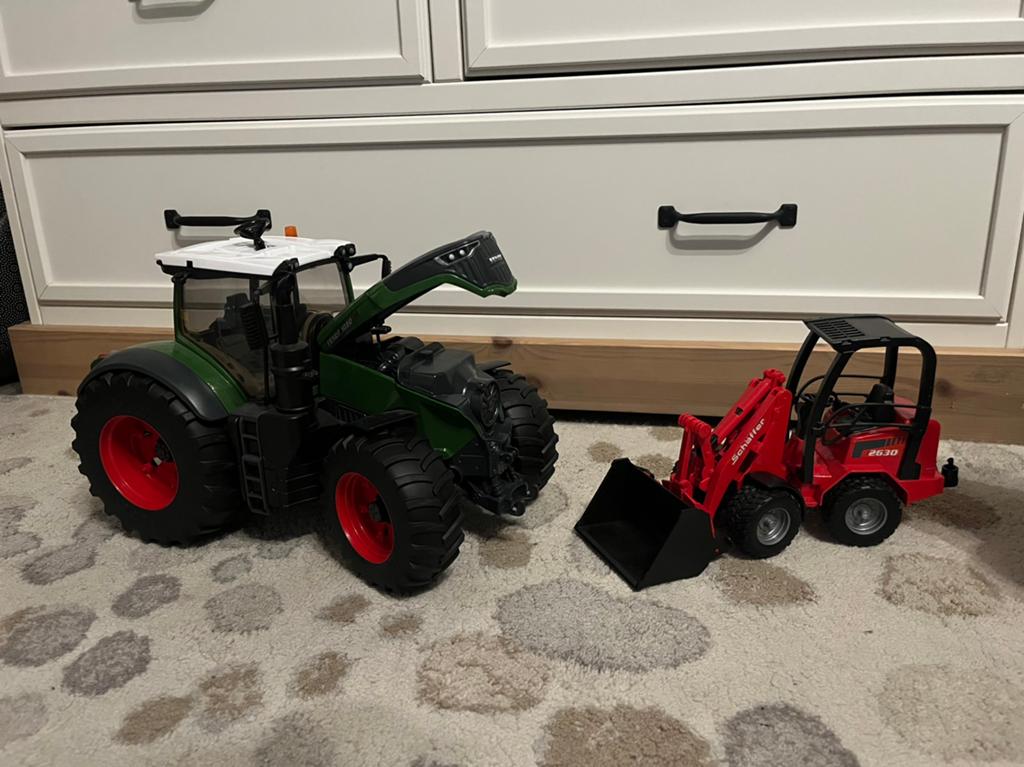 Bruder fendt 1050 + schaffer 2630, Ophalen of Verzenden, Zo goed als nieuw