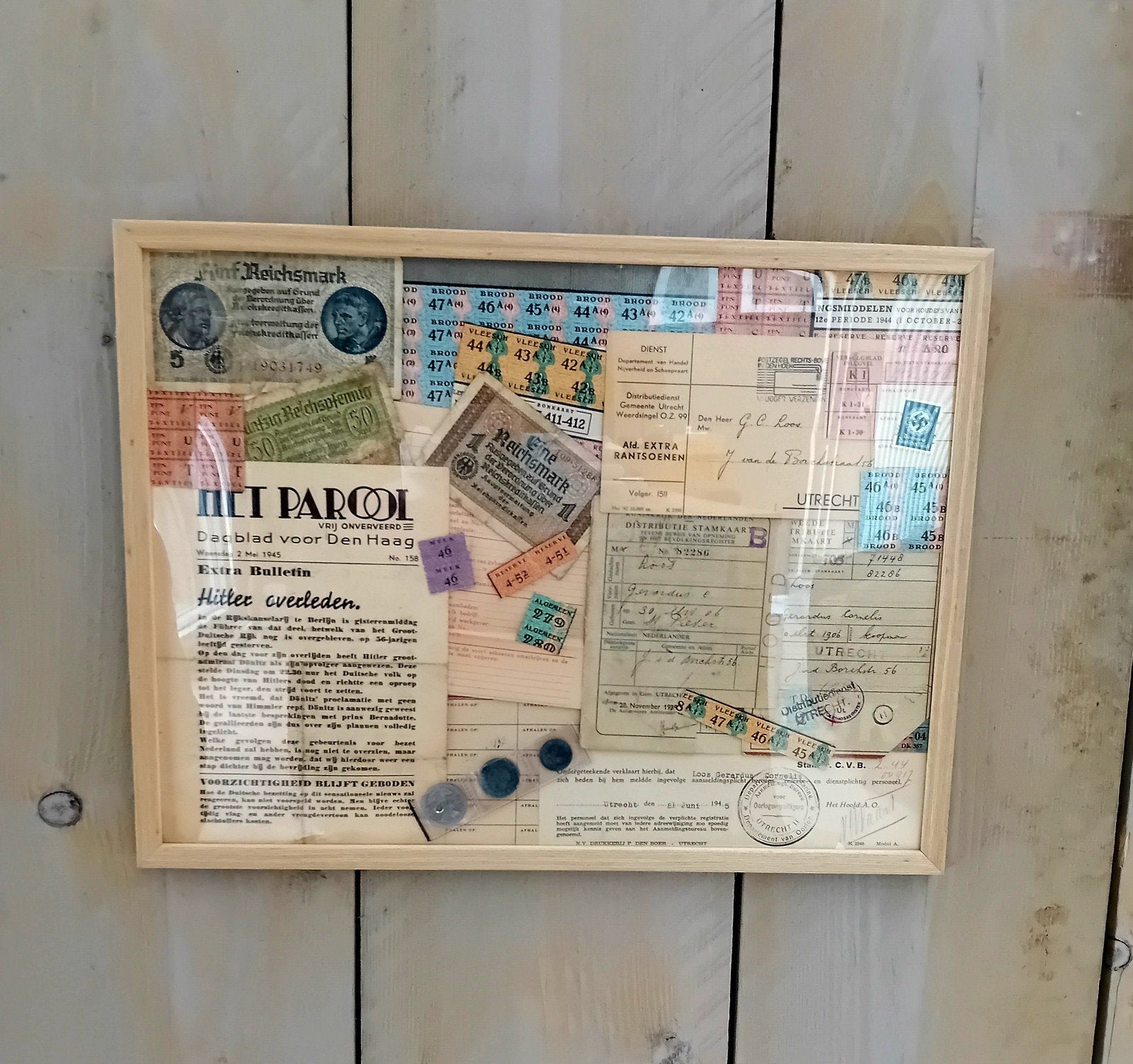 ​WO2 Militaria Display: Distributie Geld & Krant, Mooi lot!!, Ophalen of Verzenden, Duitsland