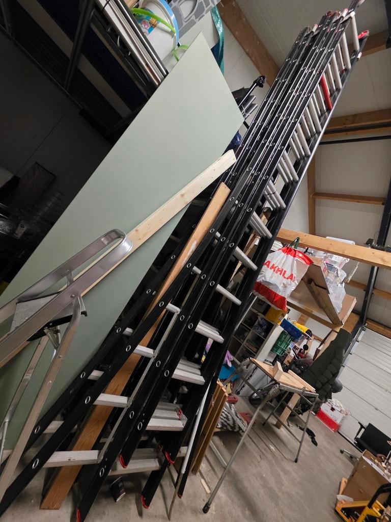 2x Alltrex ladder 14 treden, Ophalen, Zo goed als nieuw