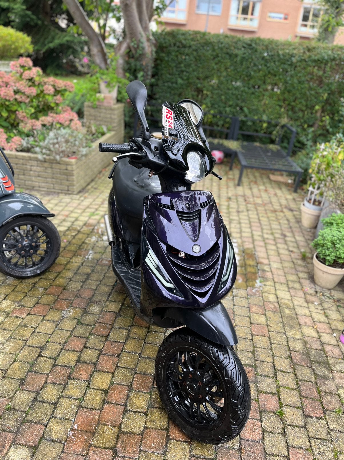 Zip 70cc brom, Fietsen en Brommers, Ophalen, Zo goed als nieuw, Tweetakt, Zip