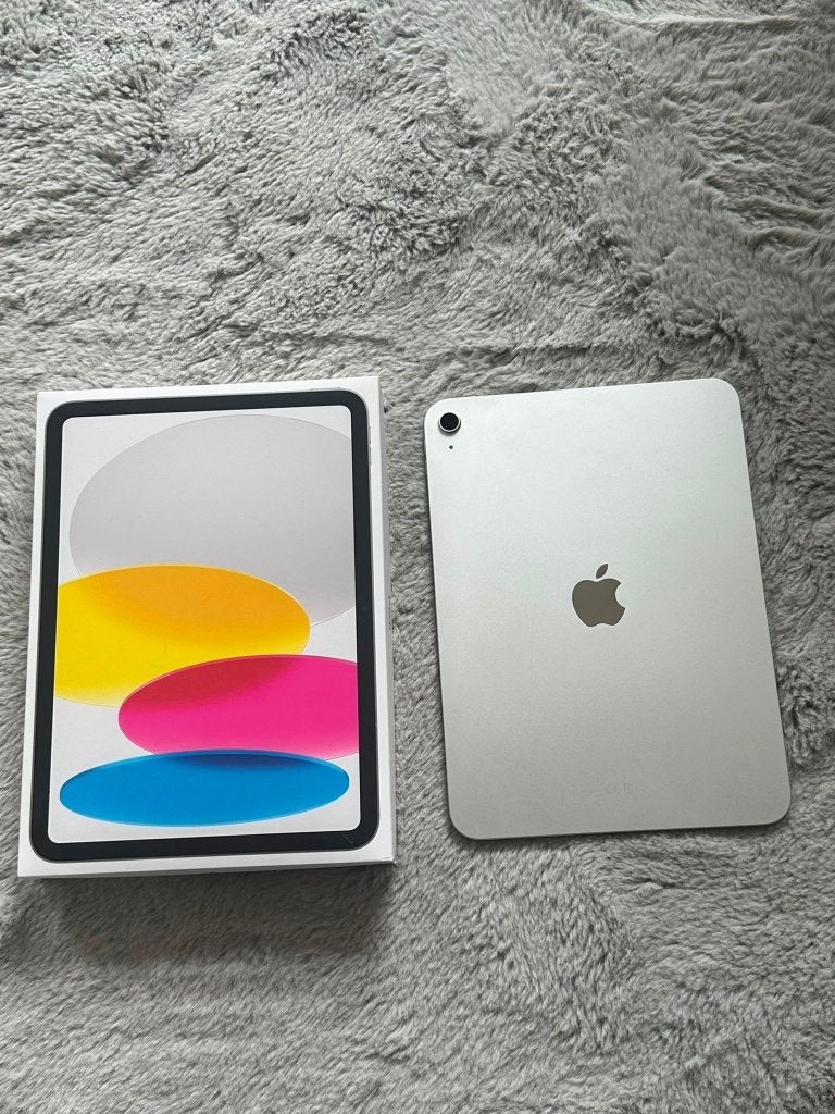Apple iPad (2025) 11 inch 128GB Wifi Zilver, Computers en Software, Apple iPads, Ophalen, Apple iPad, 11 inch, Zo goed als nieuw
