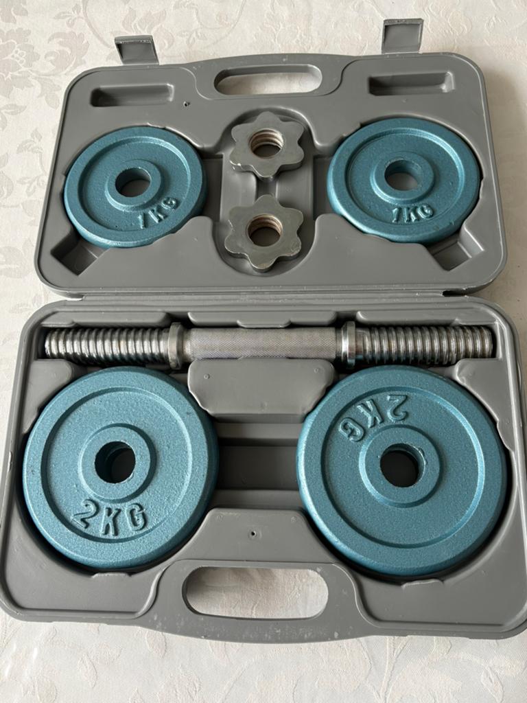 Dumb-bell set 10 KG., Sport en Fitness, Fitnessmaterialen, Ophalen, Zo goed als nieuw