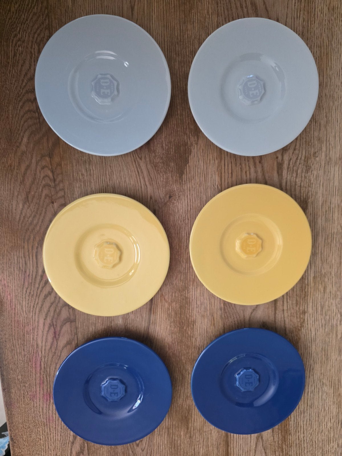 Nieuwe Douwe Egberts schoteltjes, Ophalen, Overige merken, Keramiek, Nieuw