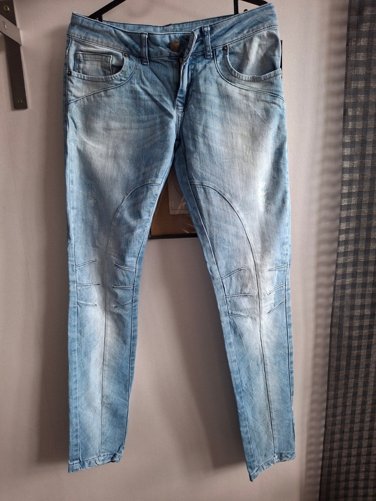 Dames spijkerbroek maat 27 van Royal Chicks, Ophalen of Verzenden, Zo goed als nieuw, Blauw, W27 (confectie 34) of kleiner