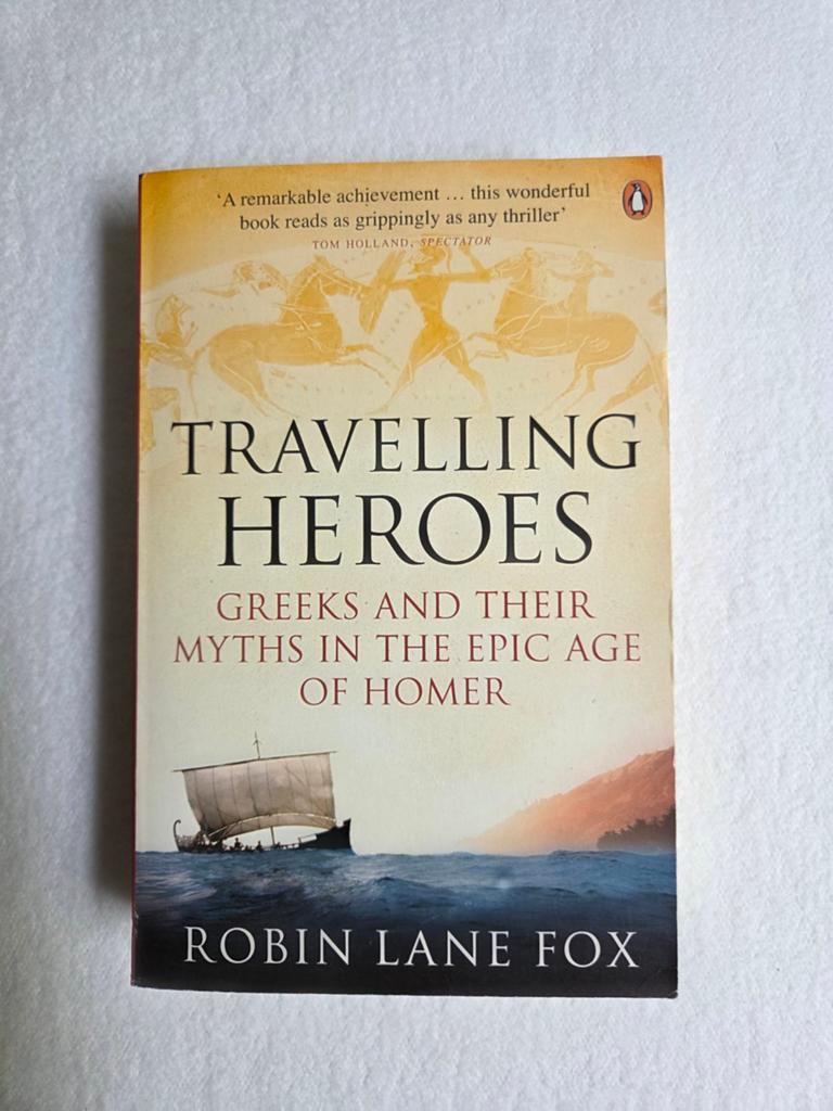 Robin Lane Fox - Travelling Heroes Greeks and their myths, Boeken, Ophalen of Verzenden, 20e eeuw of later, Gelezen, Robin Lane Fox