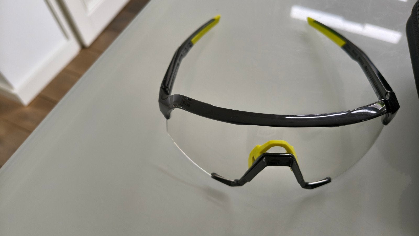 100 % Photochromic fietsbril, Fietsen en Brommers, Fietsaccessoires | Fietshelmen, Zo goed als nieuw, Heer of Dame, Ophalen of Verzenden