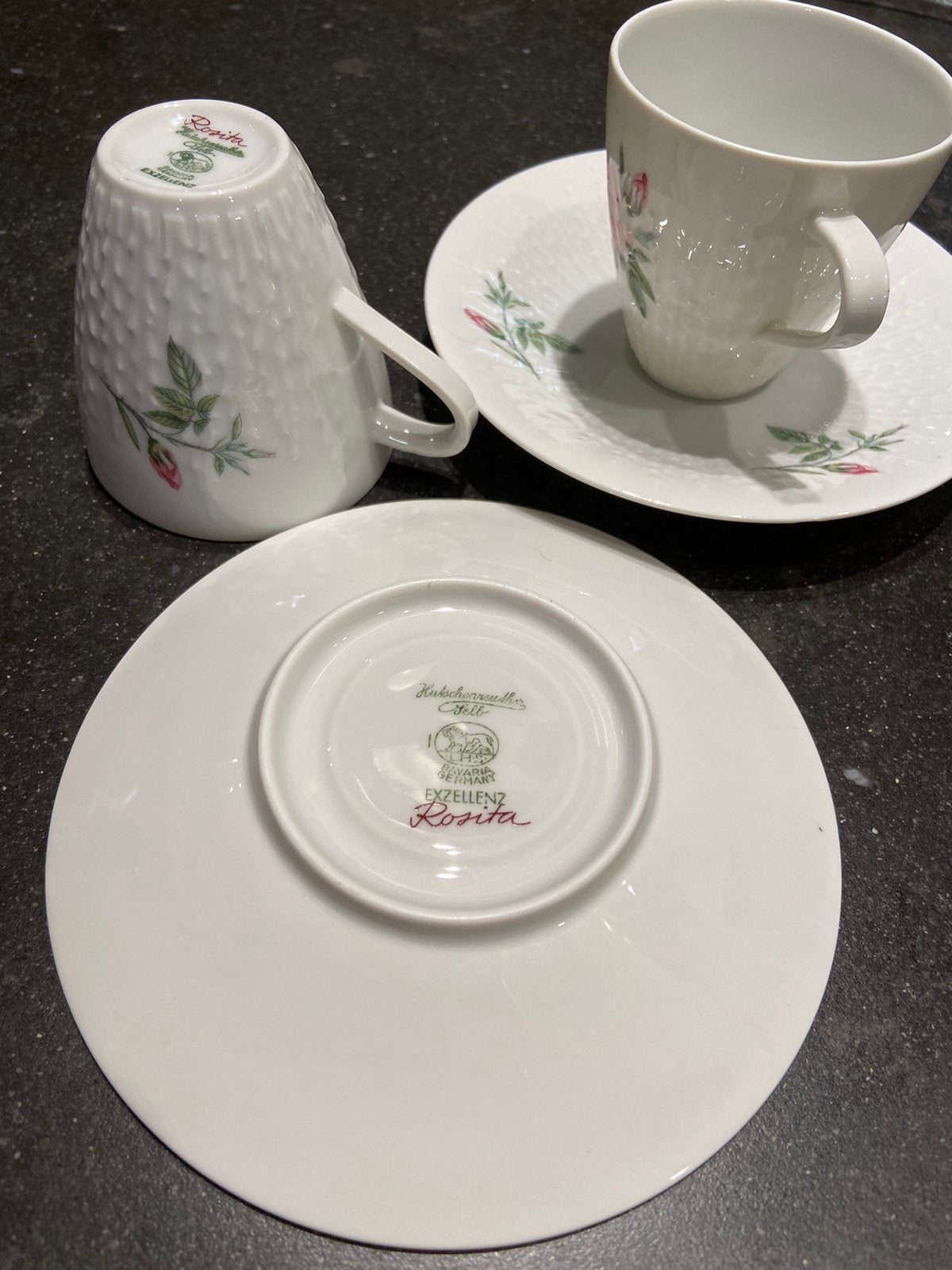 2 puntgave hutschenreuther kop en schoteltjes, Ophalen of Verzenden, Zo goed als nieuw, Porselein, Kop en/of schotel