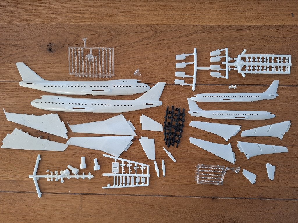 1:300 1/300 Boeing 747 en Boeing 707, Overige merken, 1:200 of kleiner, Ophalen of Verzenden, Zo goed als nieuw