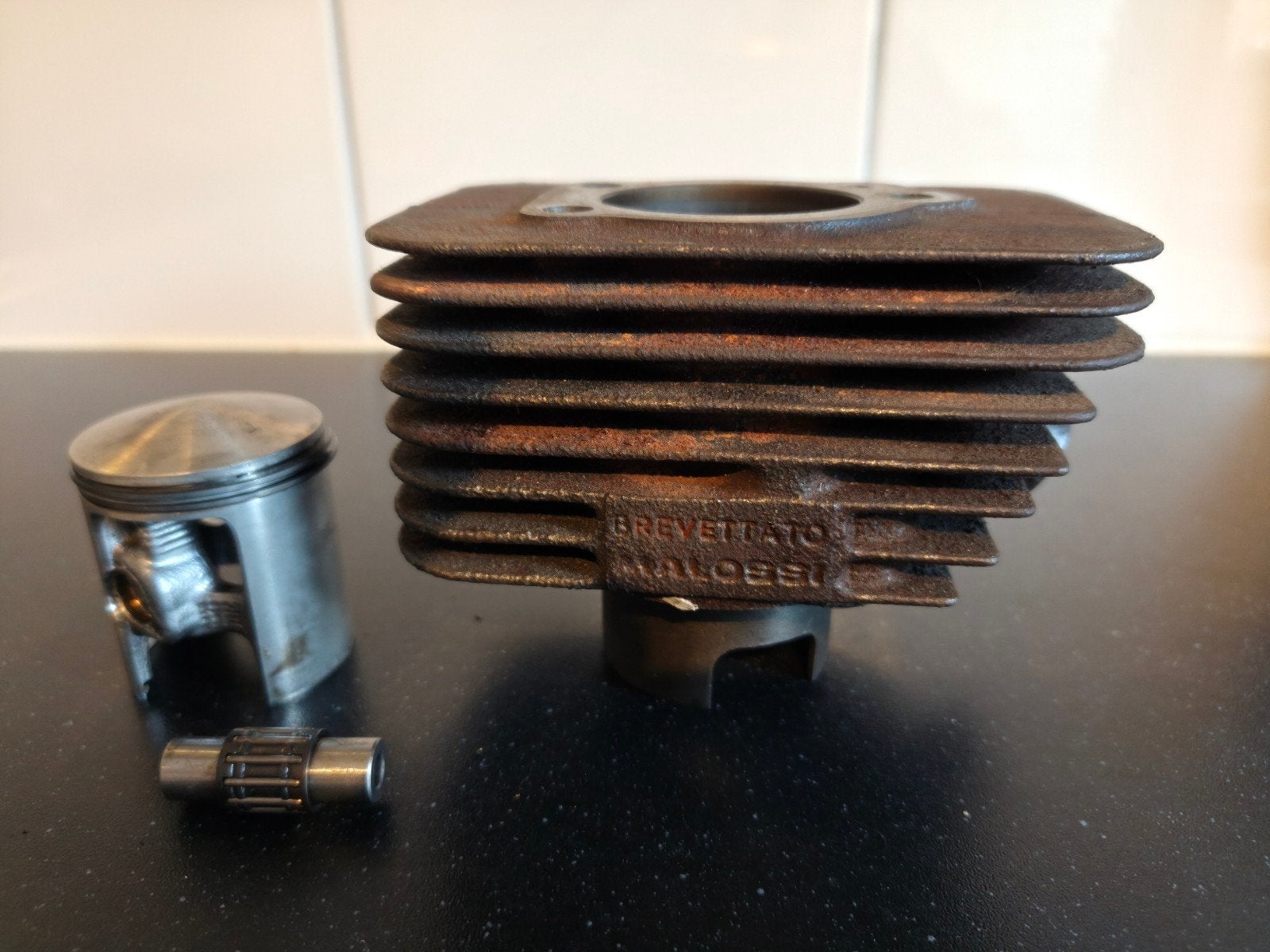 Malossi Brevettato 65cc Cilinder vespa ciao si citta bravo, Ophalen of Verzenden