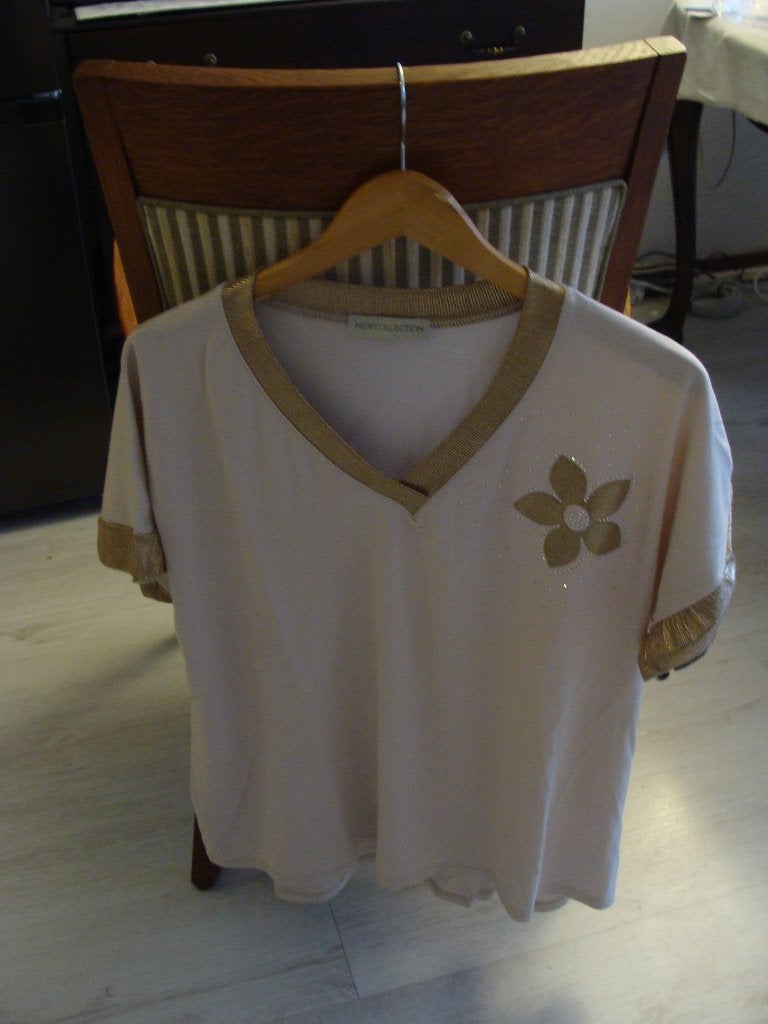 Te koop berge T-shirt new collection maar XL, Kleding | Dames, Ophalen of Verzenden, Zo goed als nieuw, Maat 46/48 (XL) of groter