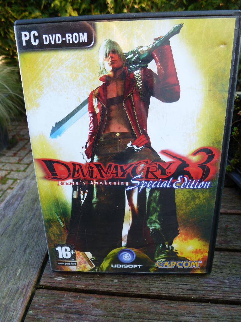 Devil May Cry 3 Dante's Awakening Special Edition pc dvd rom, Avontuur en Actie, 1 speler, Ophalen of Verzenden, Zo goed als nieuw