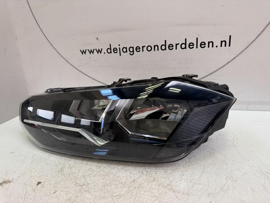 VW POLO 2G H7 KOPLAMP LINKS 2G1941005 2018-, Auto-onderdelen, Verlichting, Gebruikt, Volkswagen, Volkswagen AG, Berliner Ring 2
38440  Wolfsburg, DE