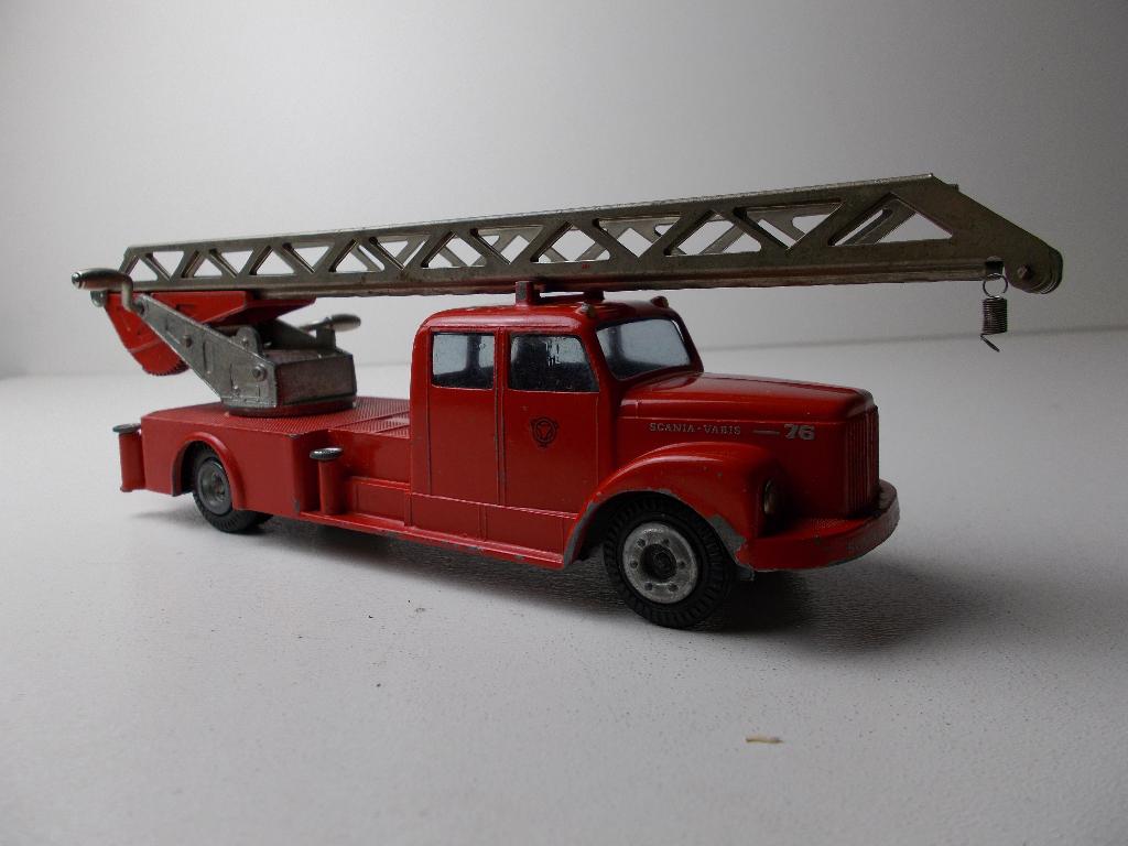 1962 TEKNO DENMARK 445 SCANIA VABIS FIRE TRUCK. I.g.st.