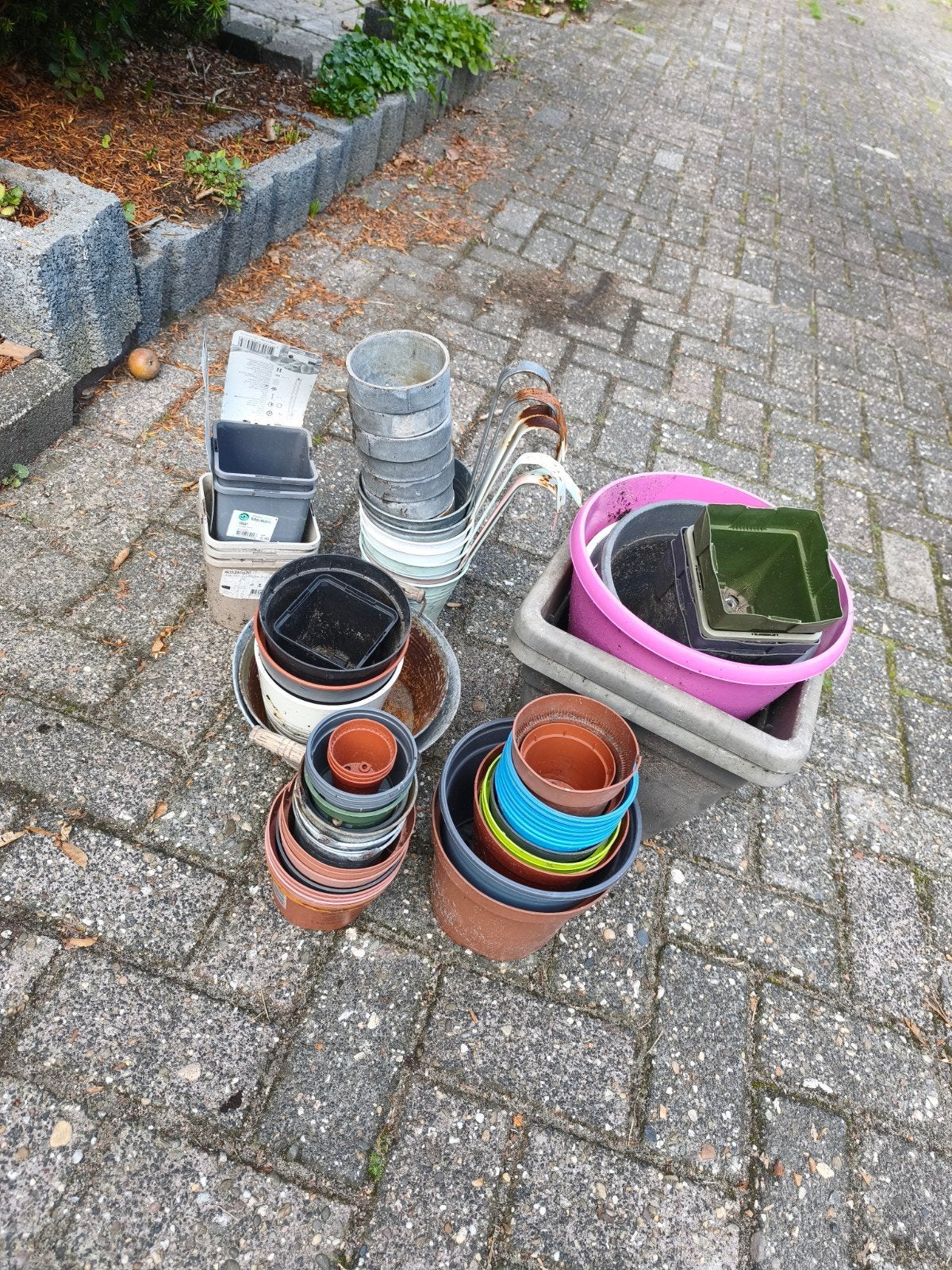 gratis plantenpotten en hangpotten, Ophalen, Gebruikt