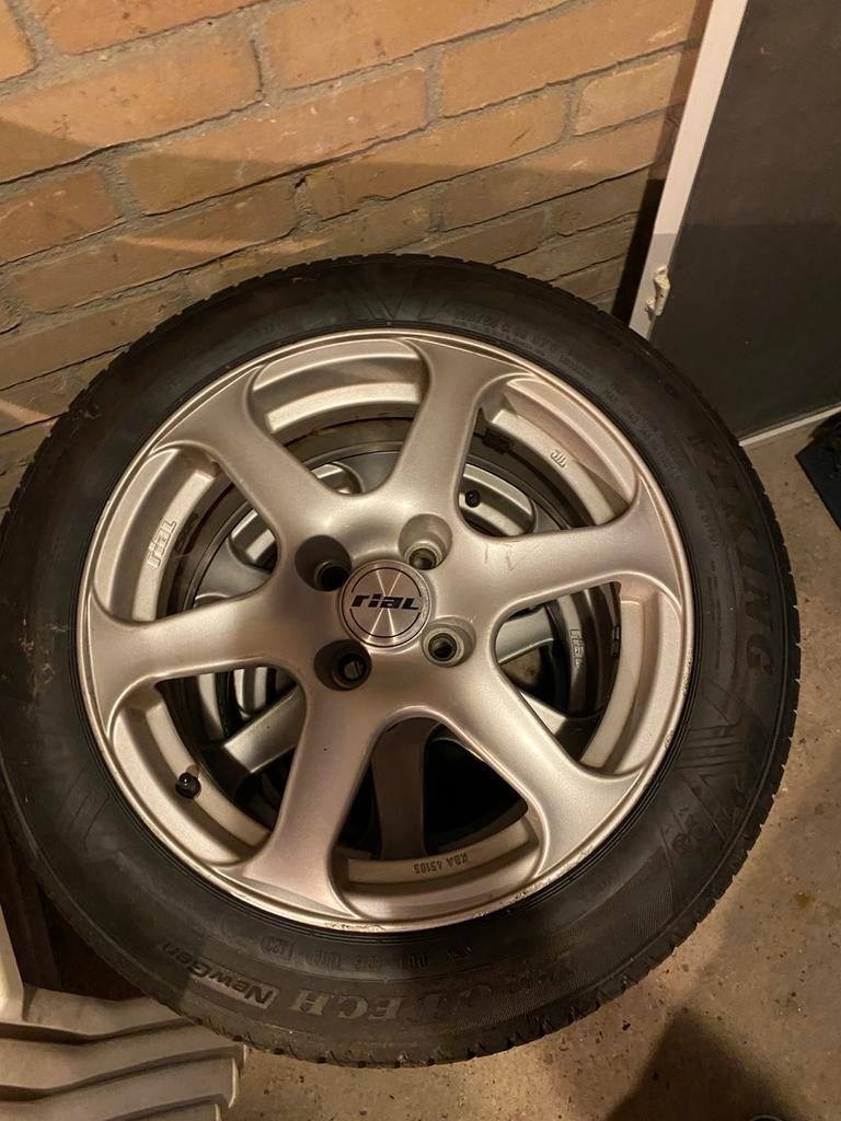 16 inch Winterbanden op Rial velgen, Ophalen, Gebruikt