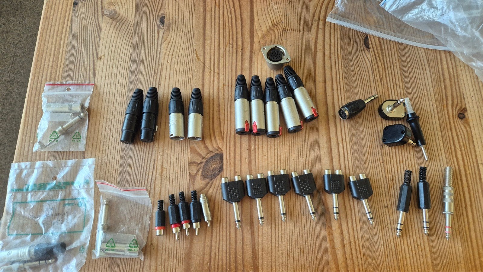 Diverse  nieuwe audio adapters en connectoren, Ophalen of Verzenden, Nieuw, Apparatuur