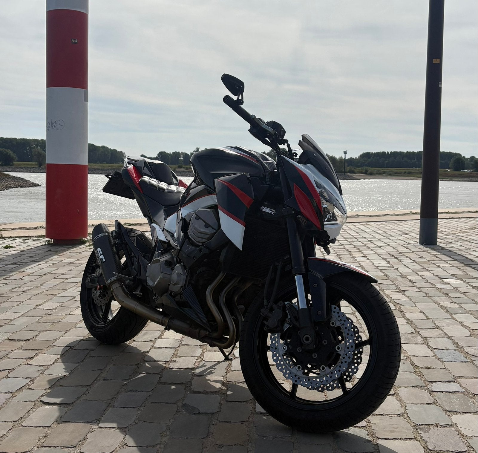 Kawasaki Z800(E) A2 - Goed onderhouden met veel opties, Sportuitlaat, 4 cilinders, Gebruikt, Particulier