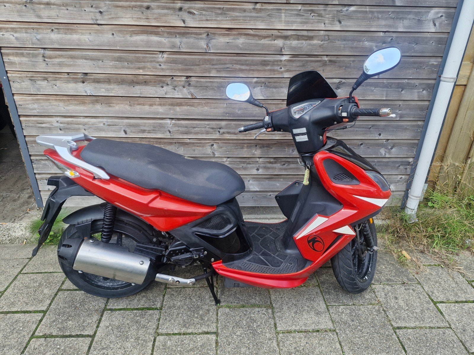 kymco super 8, Fietsen en Brommers, Ophalen, Gebruikt, Benzine, Super 8