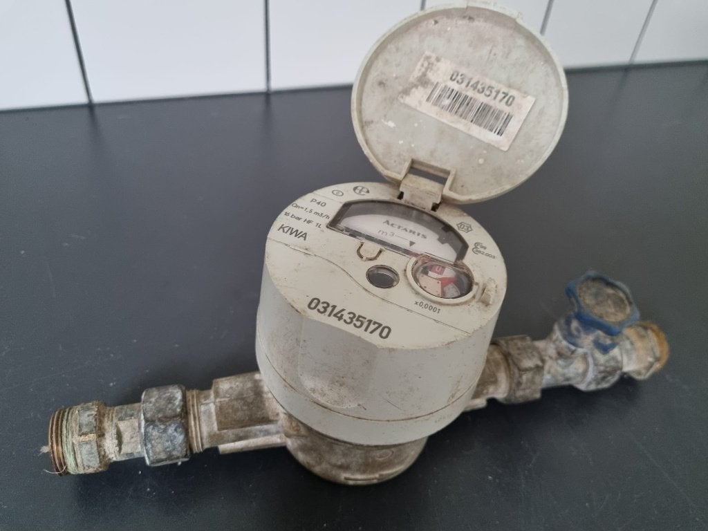 Oude watermeter en elektriciteitsmeter, Ophalen of Verzenden, Gebruikt