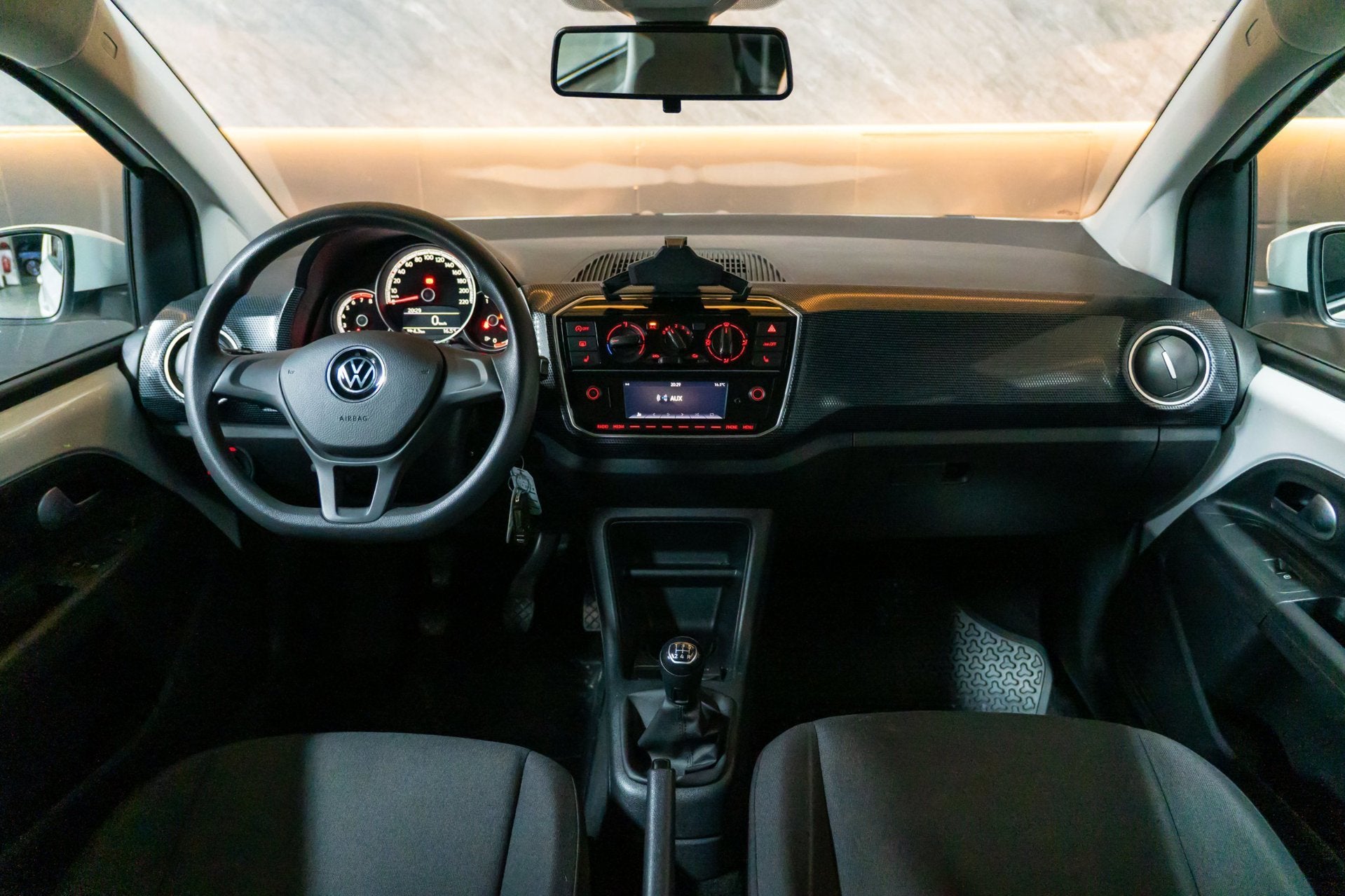 Volkswagen up!