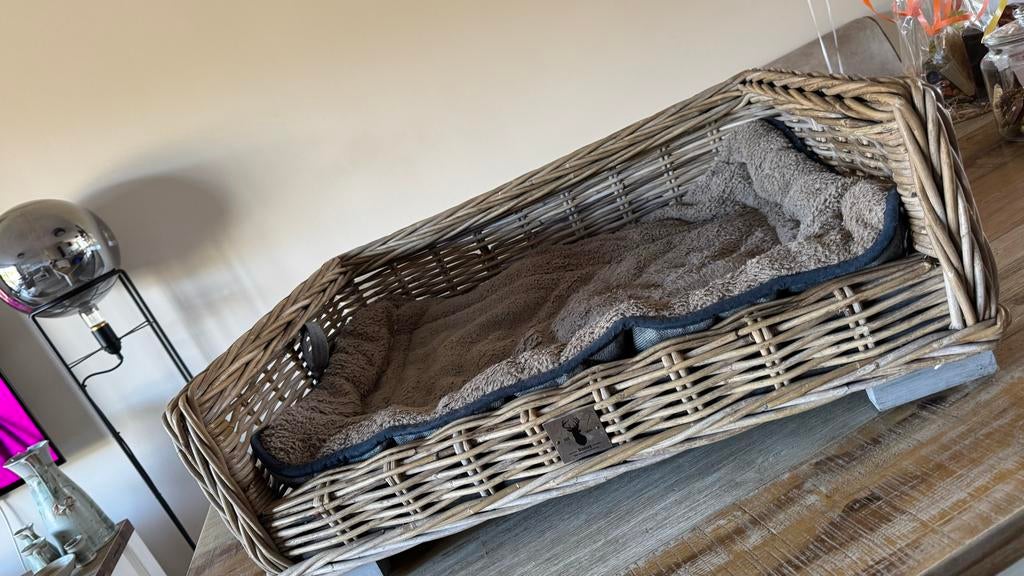 Hondenmand (80x55), Dieren en Toebehoren, Hondenmanden, Ophalen, Zo goed als nieuw, Riet