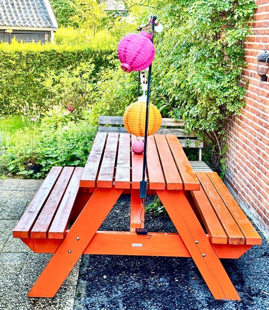 Oranje picknickbank MaximaVida, Ophalen, Gebruikt, Rechthoekig, Hout