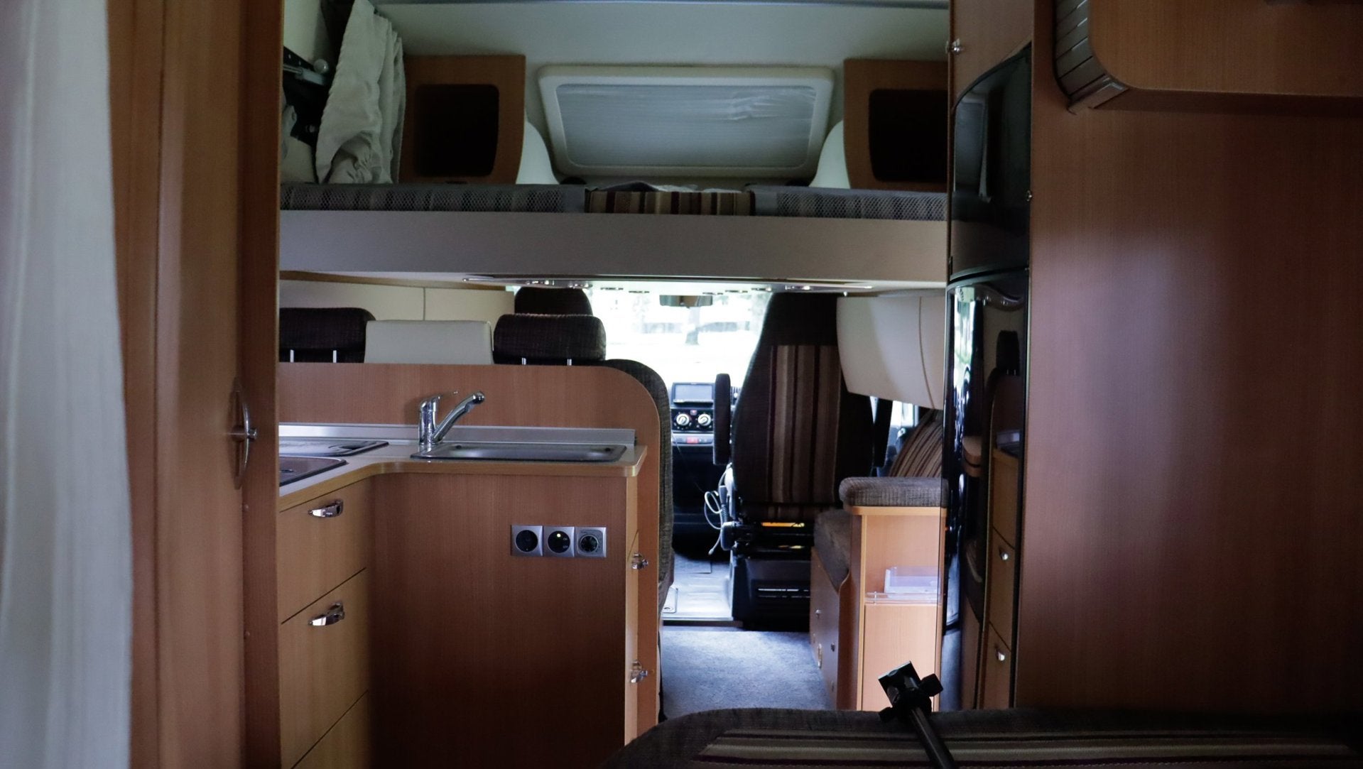 Fiat Bürstner Ixeo IT 664 euro 5 2X Airco/Trekhaak/Hefbed/C, Caravans en Kamperen, ESP-stabiliteitscontrole, Kuperuscars@gmail.com