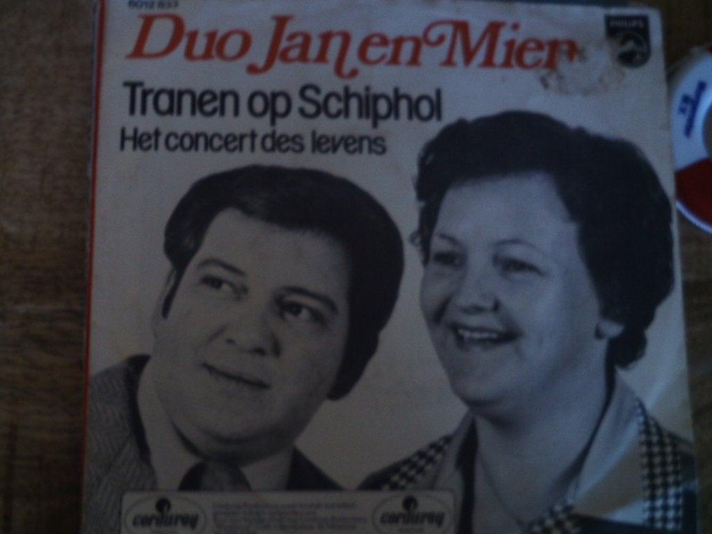 duojan en mien - tranen op schiphol 20jul, 7 inch, Ophalen of Verzenden, Zo goed als nieuw, Fotohoes