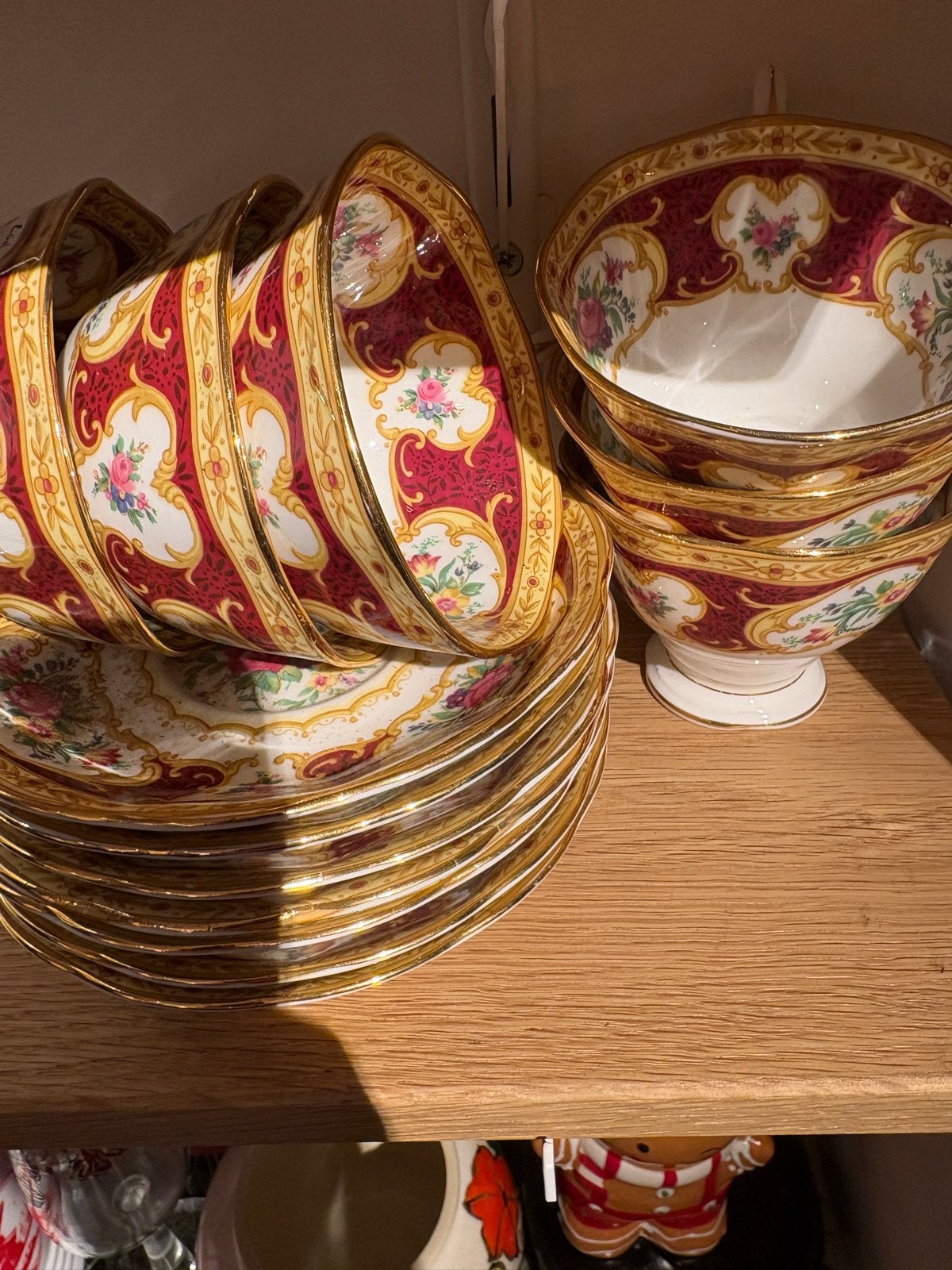 Royal Albert Lady Hamilton 6 kop en schotel set, Ophalen of Verzenden