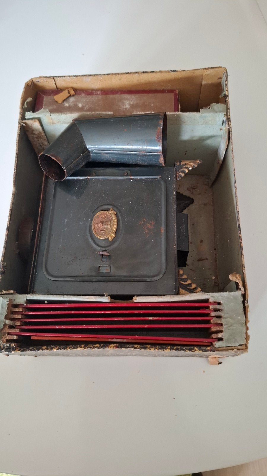 Antieke Toverlantaarn met Plaatjes in Originele Doos, Ophalen of Verzenden
