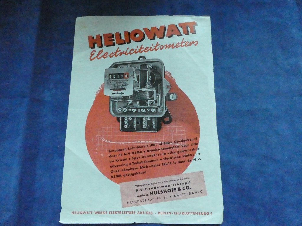 9 A4 folder Heliowatt electriciteitsmeters jaren 60 in kleur, Verzenden, Zo goed als nieuw