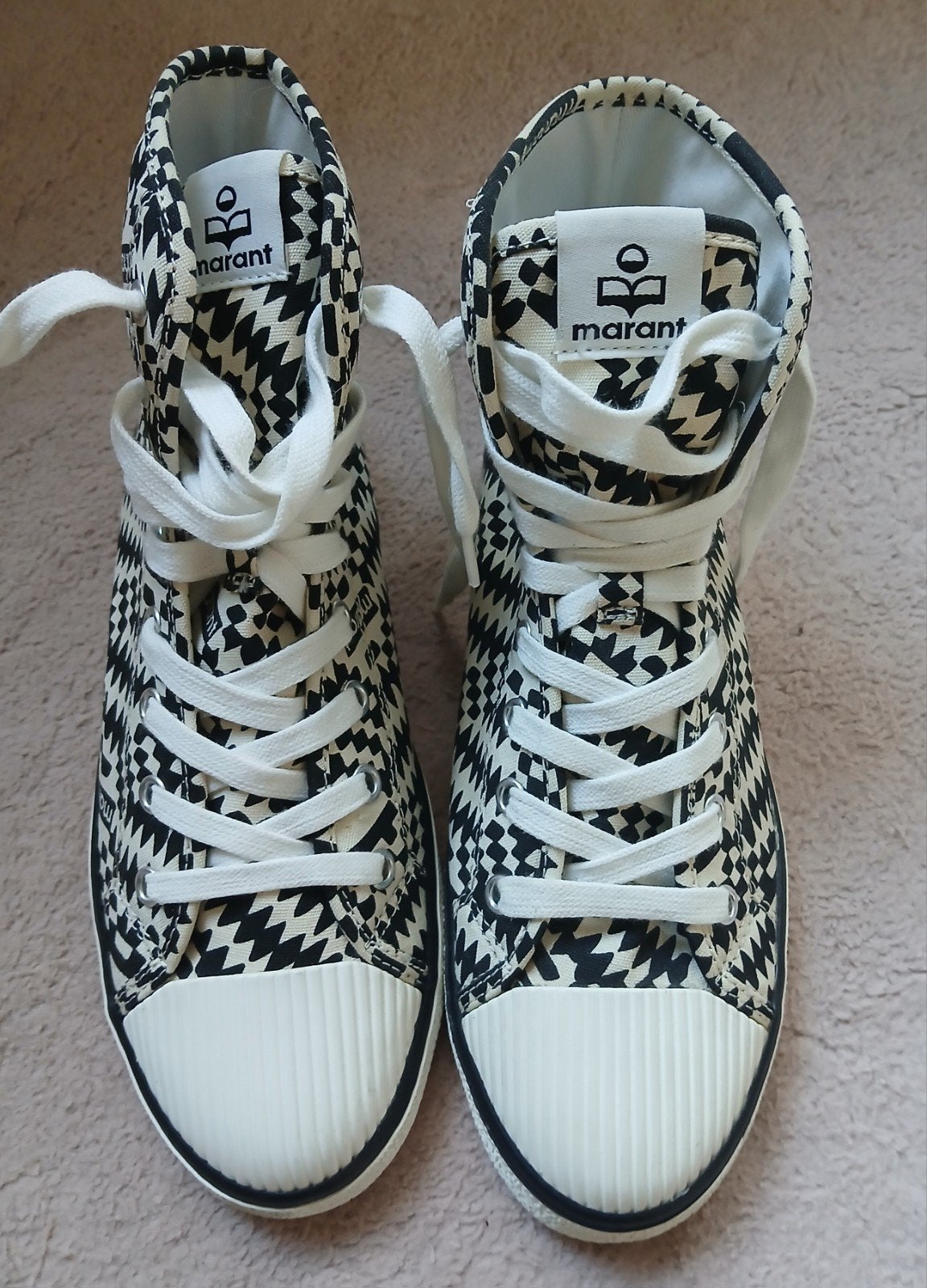Nieuwe Isabel Marant canvas sneakers maat 38, Kleding | Dames, Schoenen, Isabel Marant, Zwart, Nieuw, Ophalen of Verzenden