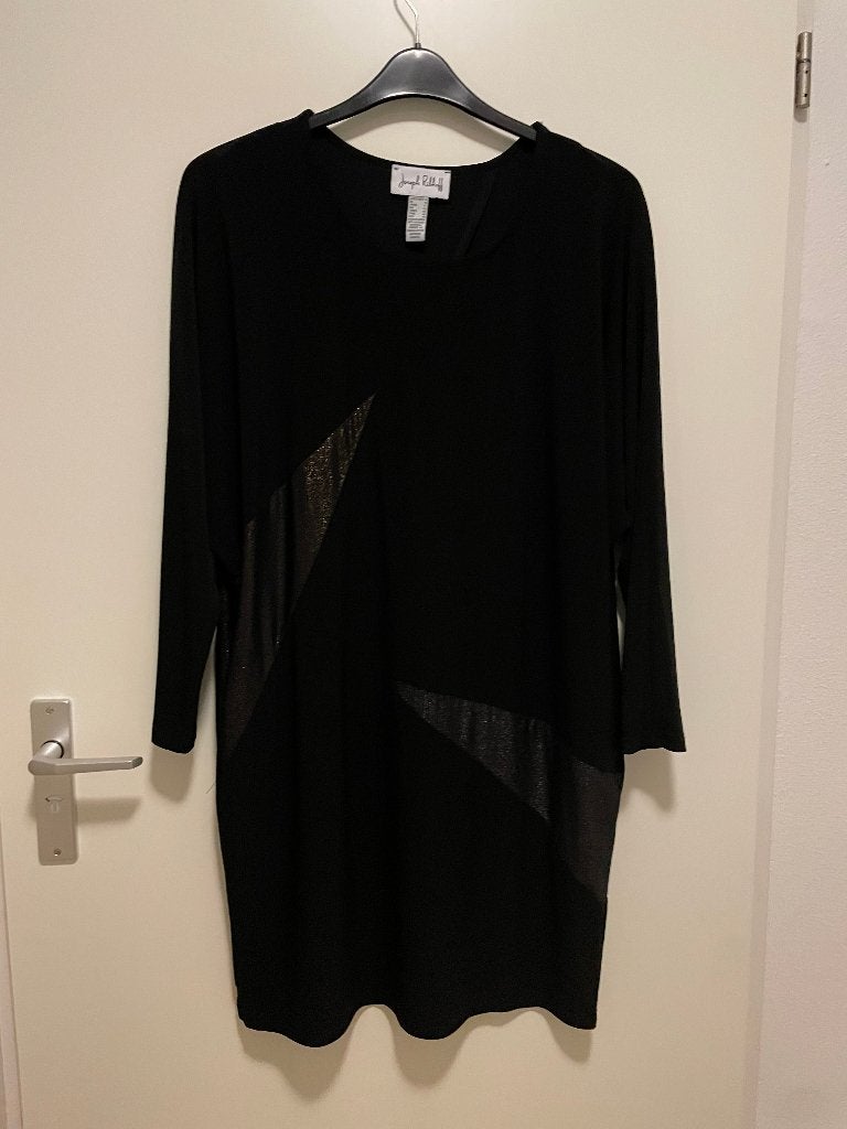 Jurk Joseph Ribkoff maat 42 zwart met goud en zilver accent, Kleding | Dames, Jurken, Zwart, Maat 42/44 (L), Joseph Ribkoff, Ophalen of Verzenden