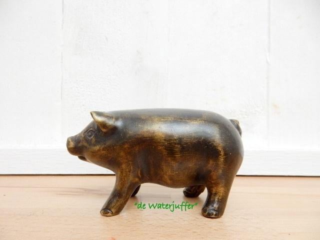 028* Bronzen varken staand (Boven €75 geen verzendkosten), Ophalen of Verzenden, Nieuw, Overige materialen, Dierenbeeld