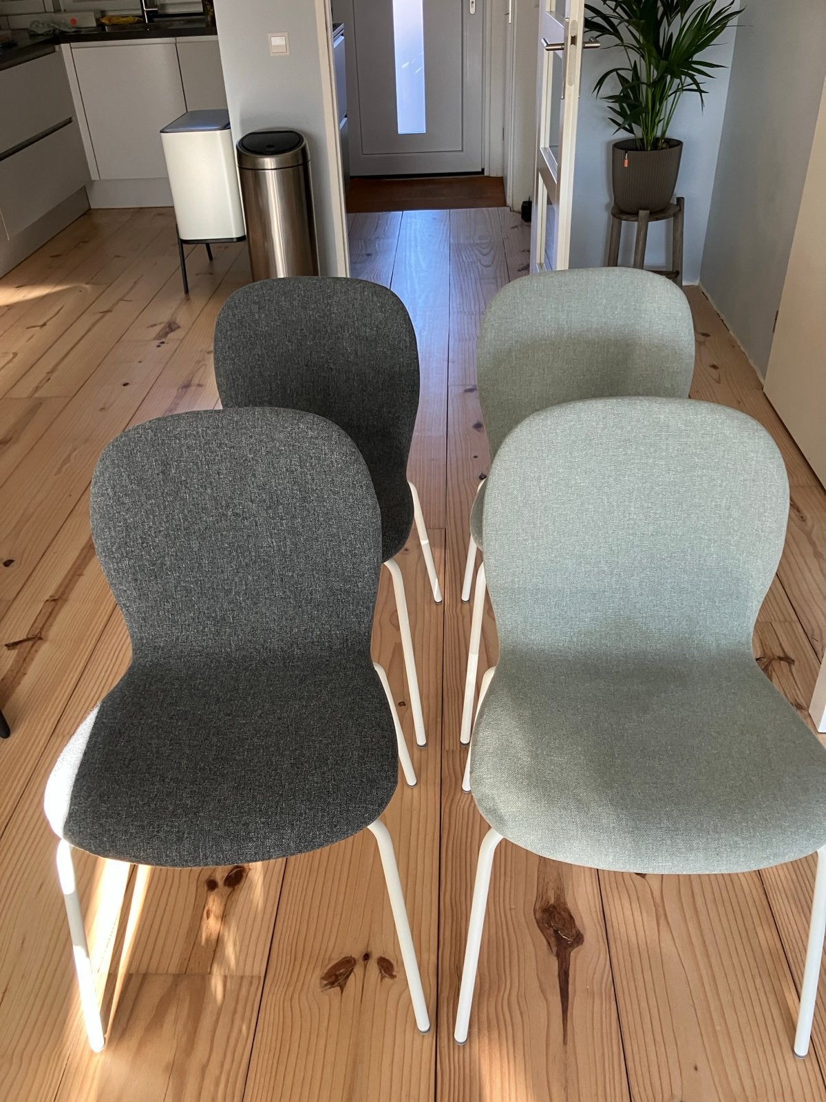 Ikea Karlpetter zitjes (zonder onderstel), Huis en Inrichting, Stoelen, Ophalen, Gebruikt, Vier, Stof