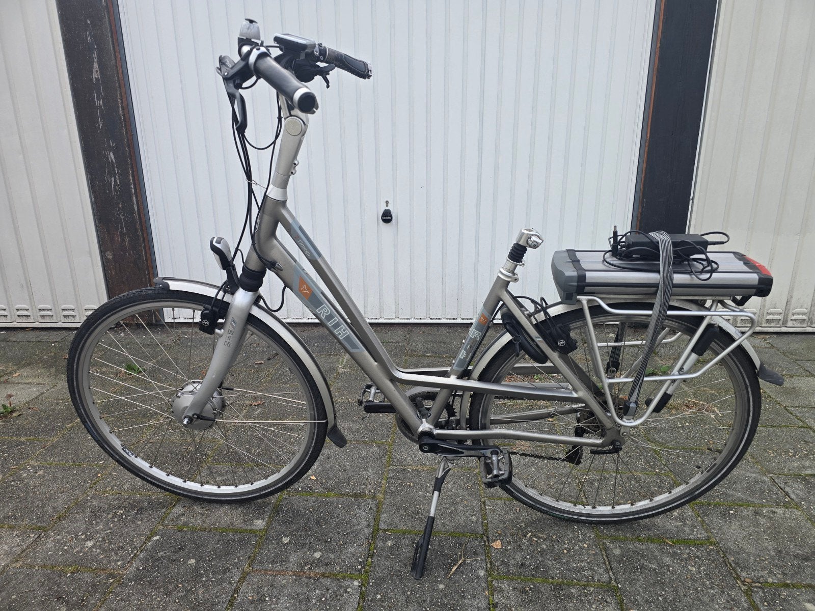 rih omega 3, 51 tot 55 cm, Ophalen, Gebruikt, Overige merken