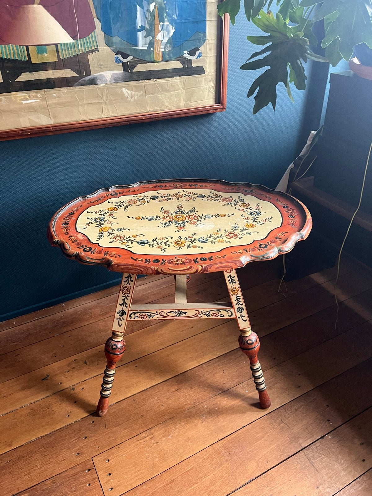 Vintage Hindeloopen bijzettafel met bloemen, Ophalen