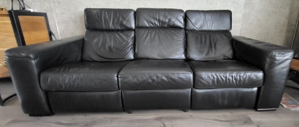 Montel 3-zitsbank zwart leer met handmatige relaxfunctie., Ophalen, Gebruikt, Comfortabel en stijlvol met relaxfunctie, Driepersoons