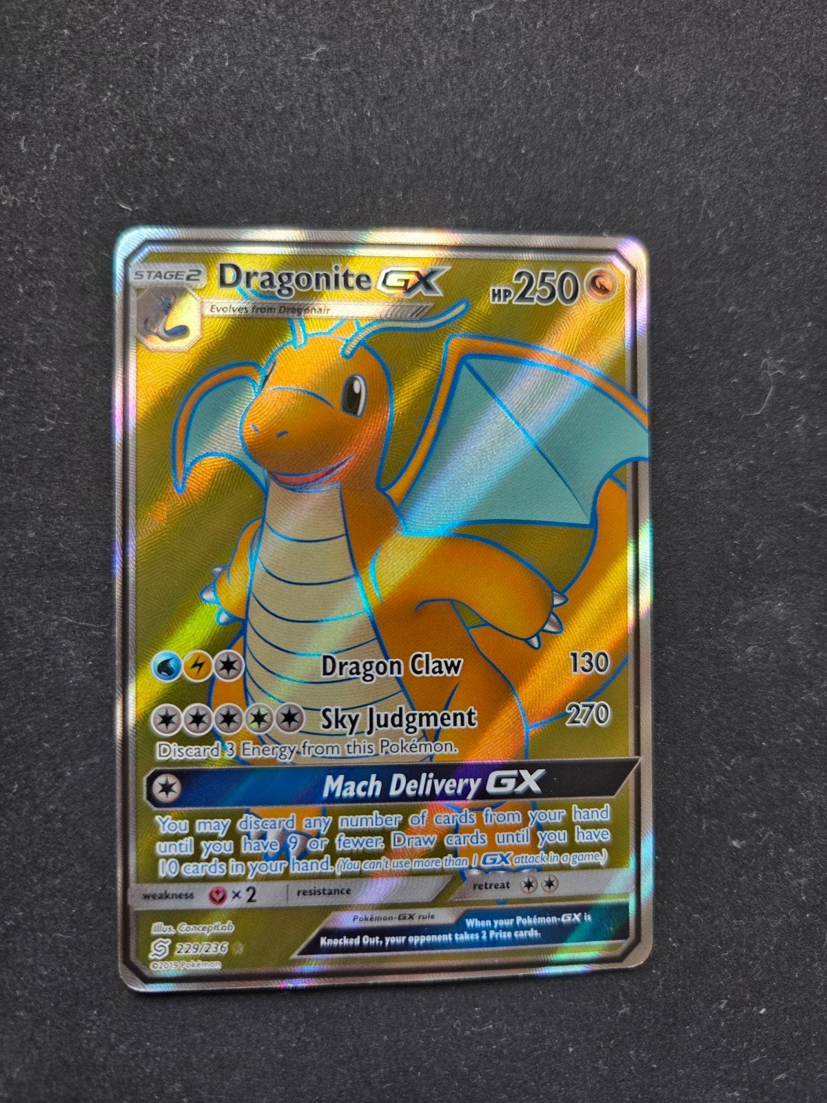 Dragonite GX 229 / 236 - Unified Minds - holo full art, Hobby en Vrije tijd, Verzamelkaartspellen | Pokémon, Ophalen of Verzenden